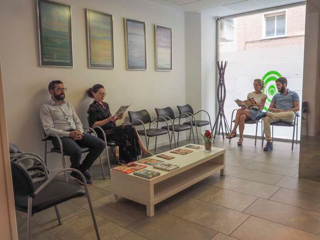 Centro dental Ortodoncia Mar De Grado sala de espera